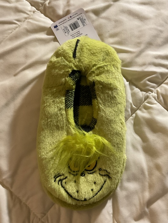 Universal Other - Grinch Green Fuzzy Slippers